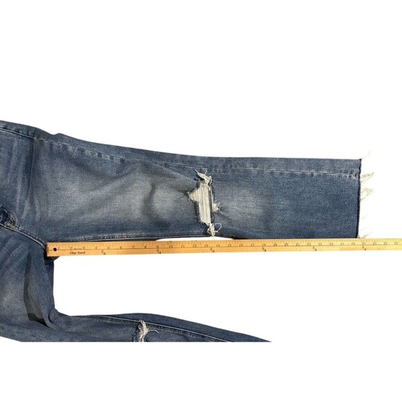 Vervet Feasibly High Rise Crop Flare Jeans Women's Size 28 Med Wash Style T6206 - Picture 9 of 13